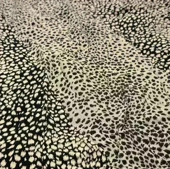 Karavan Mixed Animal Print Skirt Size Medium - Picture 4 of 6